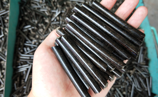 木屑顆粒機加工的工業顆粒 木屑顆粒機加工的工業顆粒